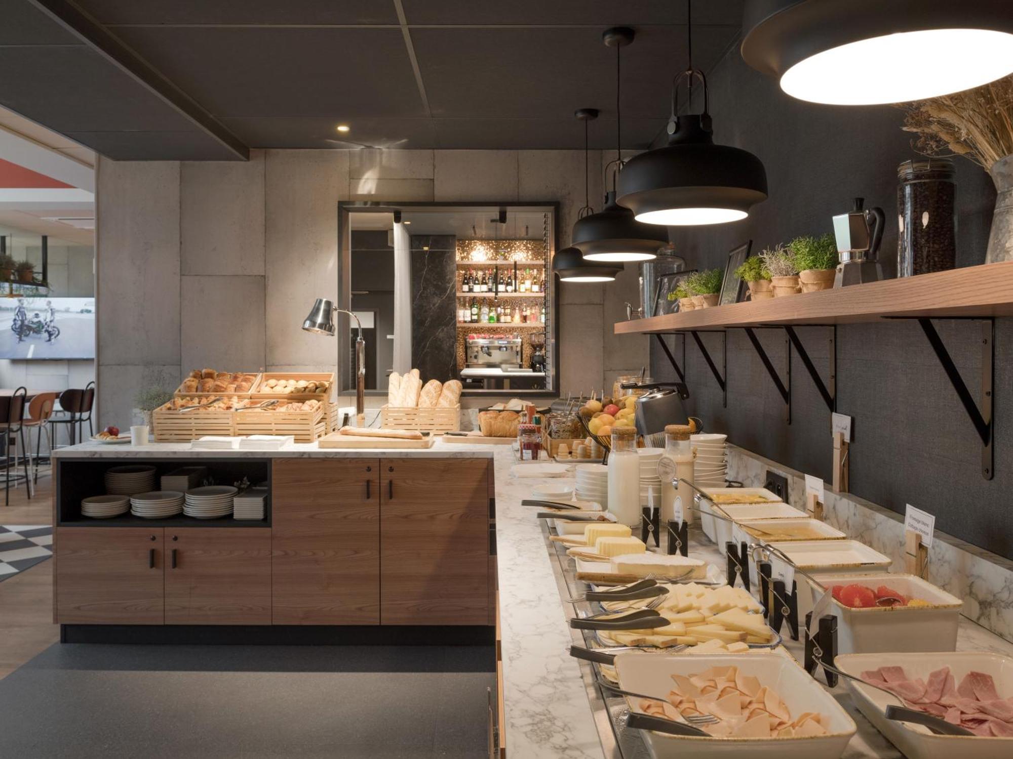 Ibis Paris Rueil Malmaison Kültér fotó